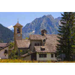 Macugnaga La Fiera di San Bernardo e della cultura Walser