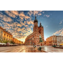 MINITOUR DELLA POLONIA: Varsavia, Cracovia, il Memoriale di Auschwitz e Czestochowa - dall'11 al 14 SETTEMBRE 2025